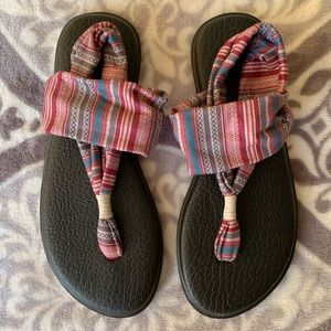 Sanuk sandals